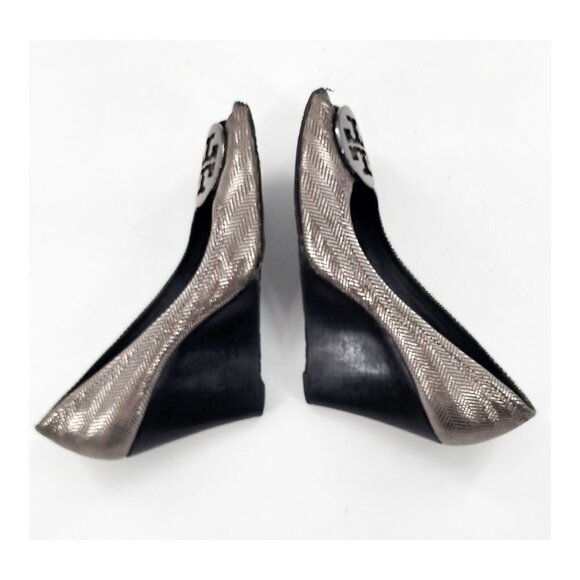 TORY BURCH Silver Herringbone Pattern Wedge Pumps Poor Condition - Picture 10 of 14